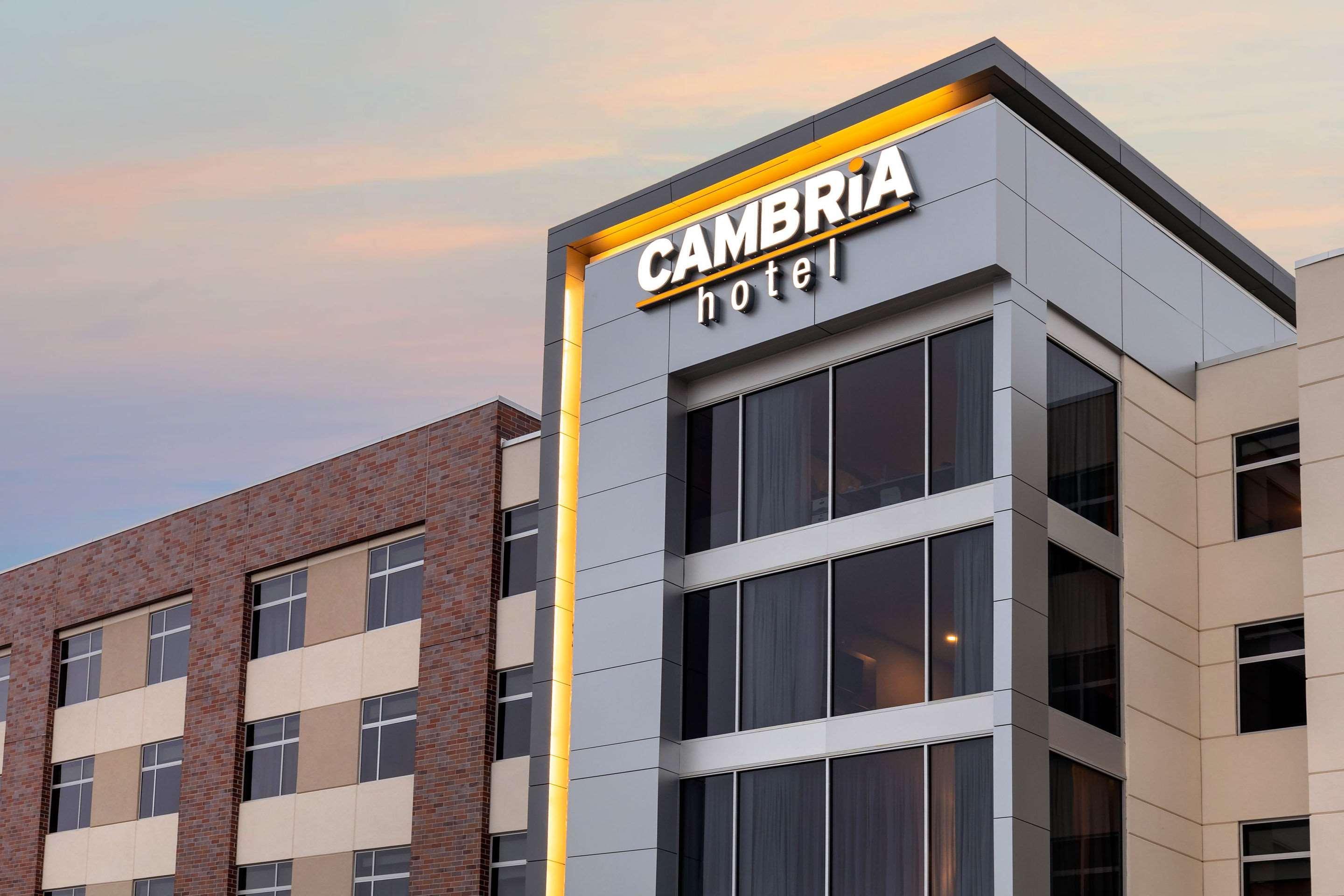 Cambria Hotel Omaha Downtown Экстерьер фото